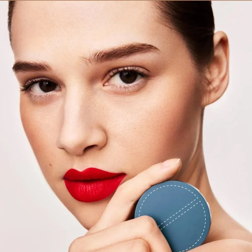 NWT Spatchskin Invisible Spot Fix – Pressed Powder Concealer & Color Corrector